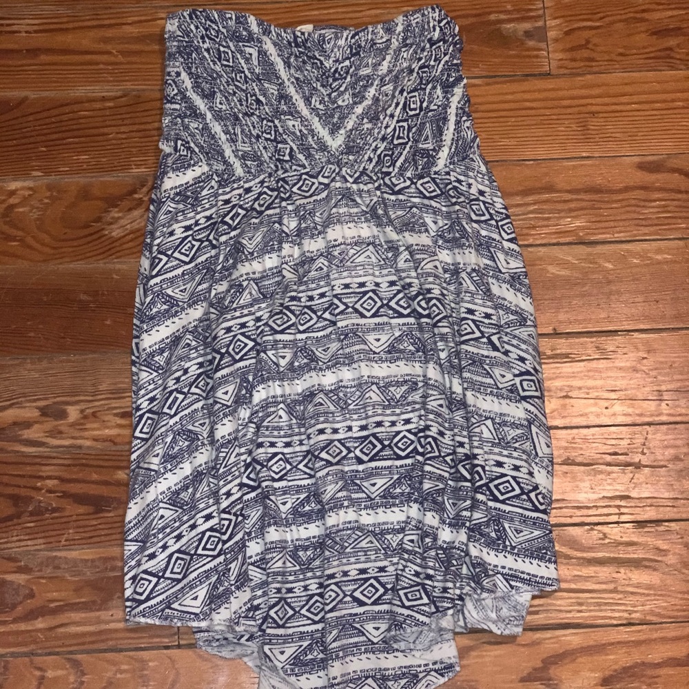 LAGACI BATHING SUIT COVER SIZE MEDIUM